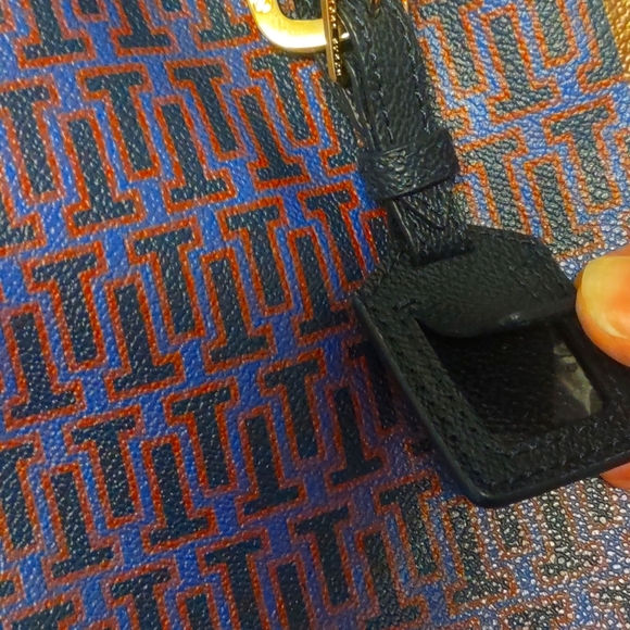 Tory Burch Large RARE Geo Print With Stripe Tote EUC - Picture 11 of 16